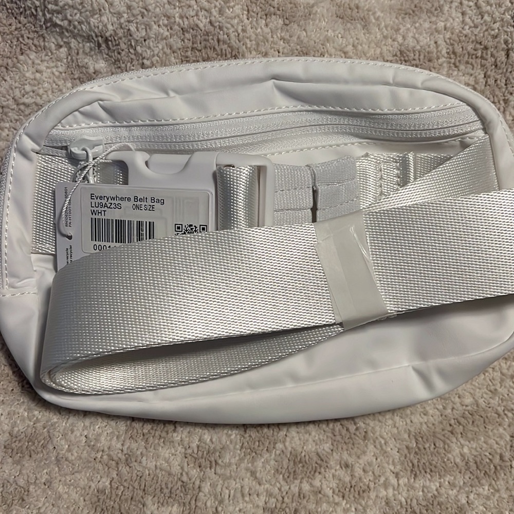 Lululemon belt bag everywhere belt bag - Picture 3 of 3